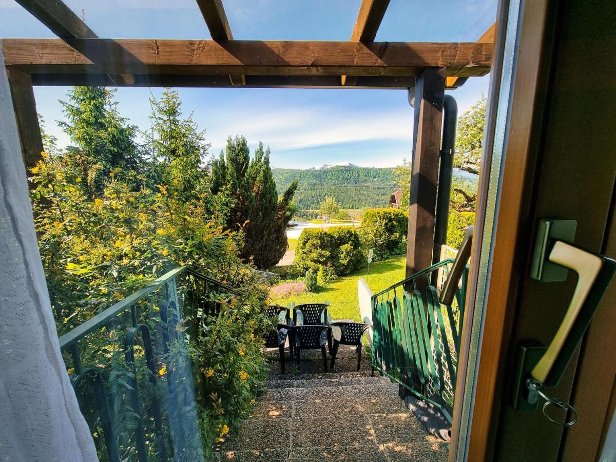 Gaestehaus Auf Der Hoehe Keutschach am See Dış mekan fotoğraf